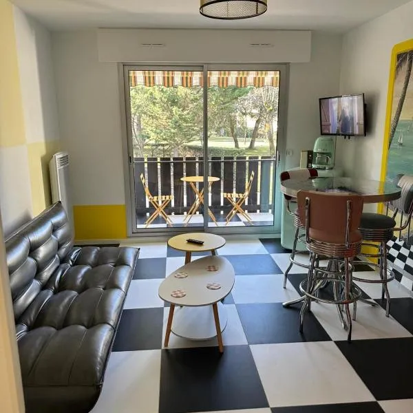 Studio Sixties, hotel in Saint-Georges-de-Didonne