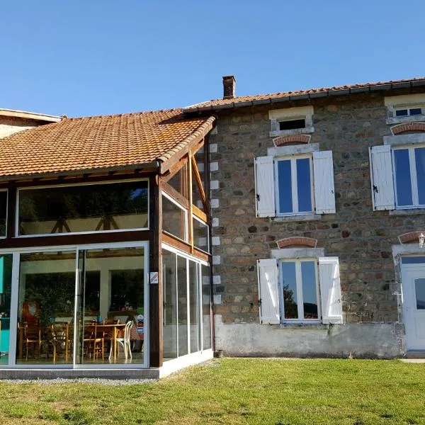 La Halte du Pèlerin Chambres d'hôtes, hotel v destinaci Chérier