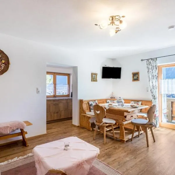 Ferienwohnung Rosenquarz, hotel v destinácii Mittenwald