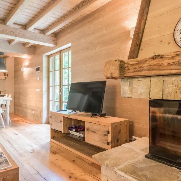 Chalet dell'Orso, hotelli kohteessa Pelugo