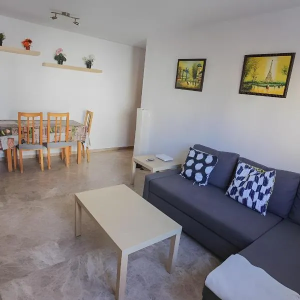 Apt a 2 min de la playa, El Palo, hotel sa Málaga