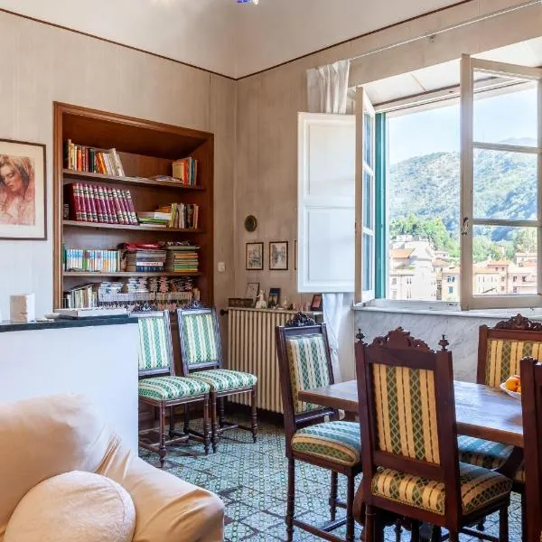 Marble House, hotel v destinaci Carrara