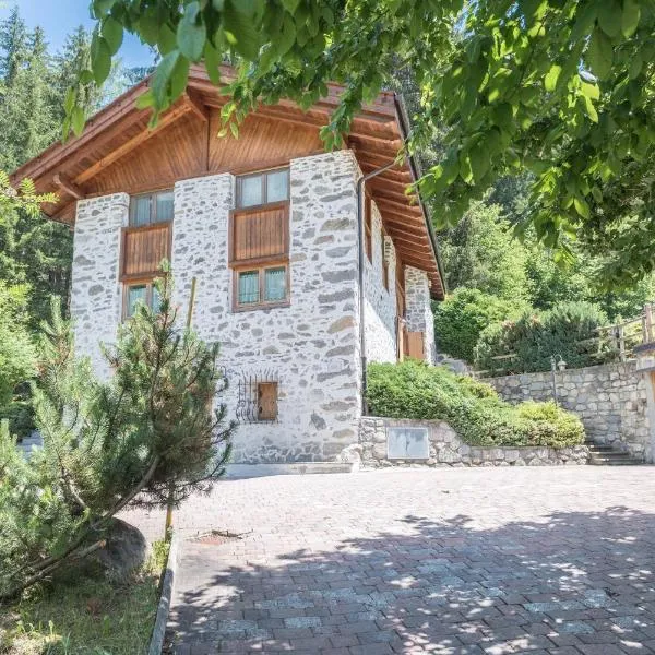 Maso Noce 2: Mezzana şehrinde bir otel