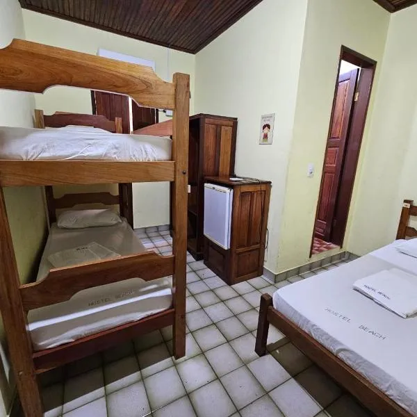 Hostel Beach, hotel in Porto Seguro