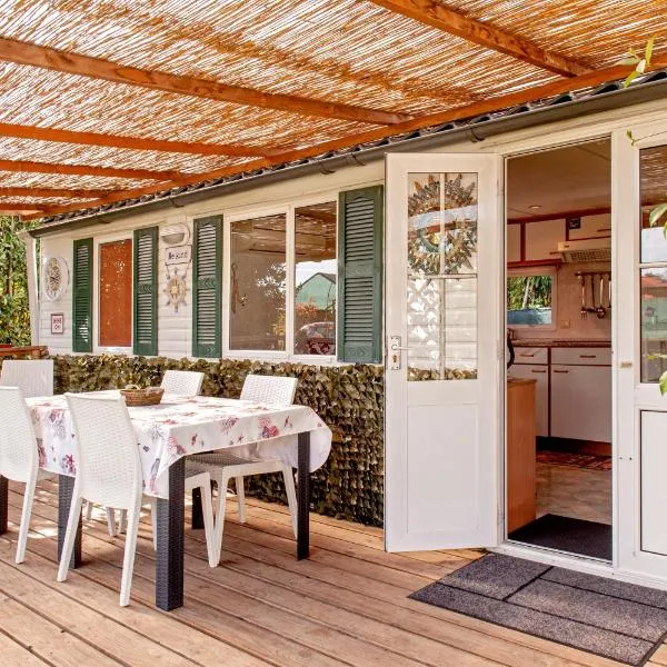 마리나 디 피사에 위치한 호텔 Oasis on the river