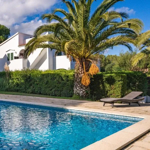 Las Violetas, hotel di Arenal d'en Castell