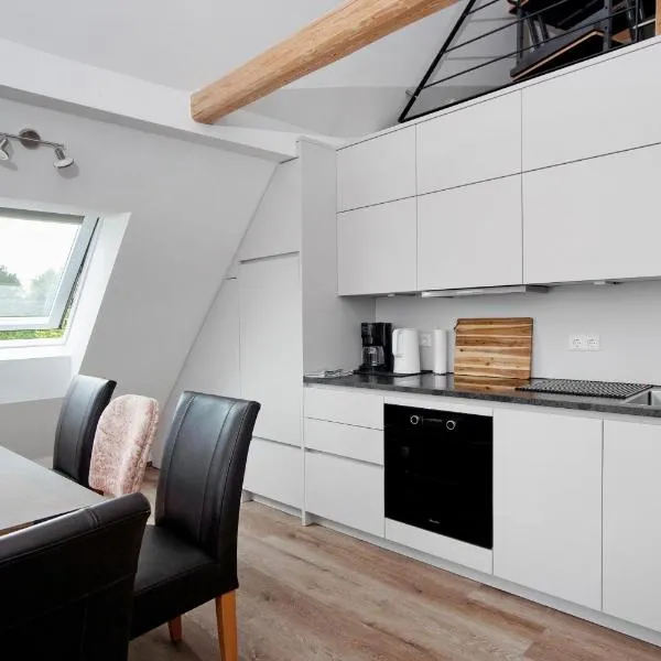 Neu renovierte Dachgeschosswohnung, Hotel in Bad Wurzach