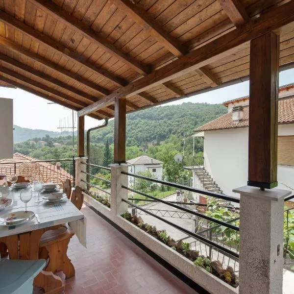 Villino Chiara, Hotel in Pannesi