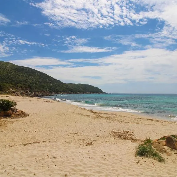 Le Chalet De La Plage, hotel v destinaci Coti-Chiavari