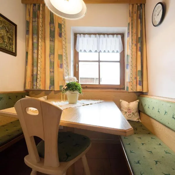 Apartment Dolomitenblick، فندق في مولباخ