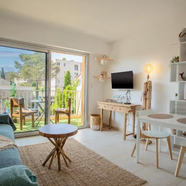 Studio Golfe de Saint Tropez, hotel in Cavalaire-sur-Mer