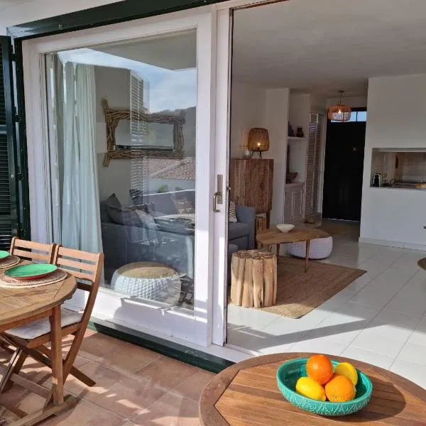 El Ton Golf, מלון בסון פארק