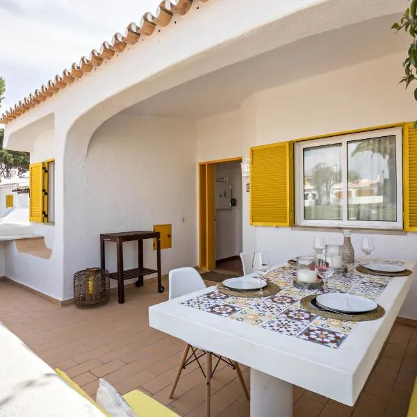 Casa O12, hotel in Vilamoura