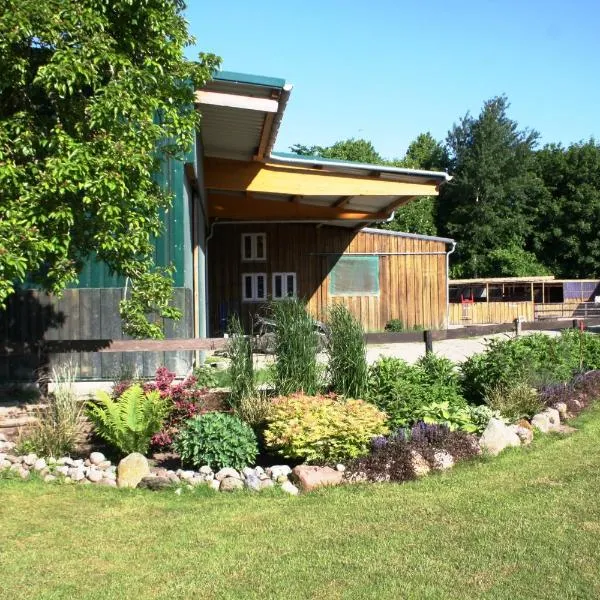 Ferienhof Reimers، فندق في Wesselburenerkoog