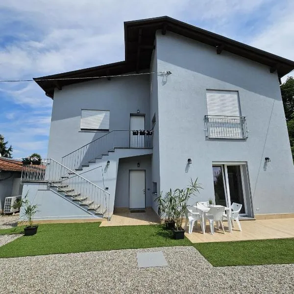 Villa Lilia, hotel a Arona