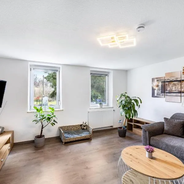 Leas Ferienwohnung, hotel en Aichen