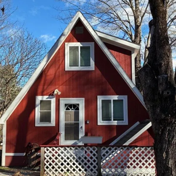 Red Sleigh Chalet - Campton, hotell i Campton