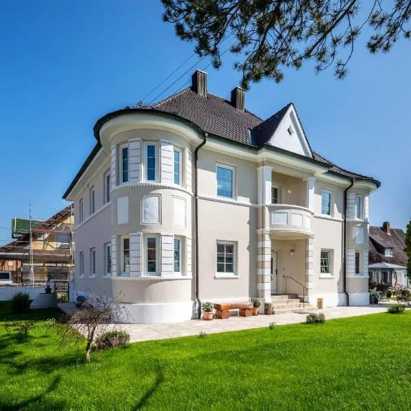 Villa Romantika, hótel í Ichenhausen