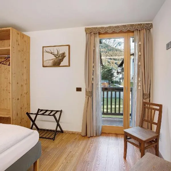 Olympic Chalet 11, hotel in Bormio