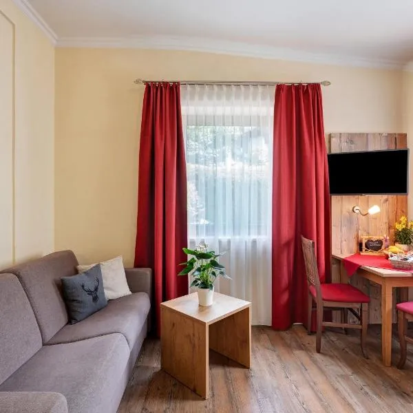 Komfort Apartment Römersberger - 1, hotel u gradu Vogtareuth