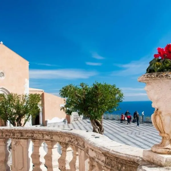 Appartamento tra mare e montagna, khách sạn ở Gaggi
