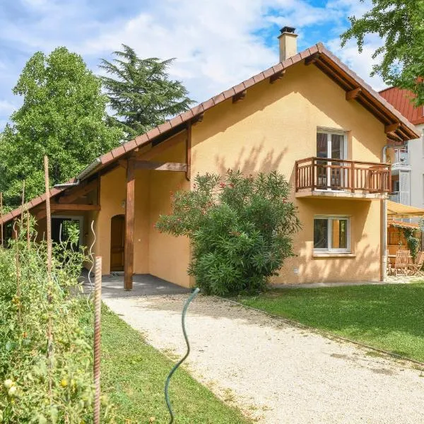 Villa Du Grand Port, hotel in Aix-les-Bains