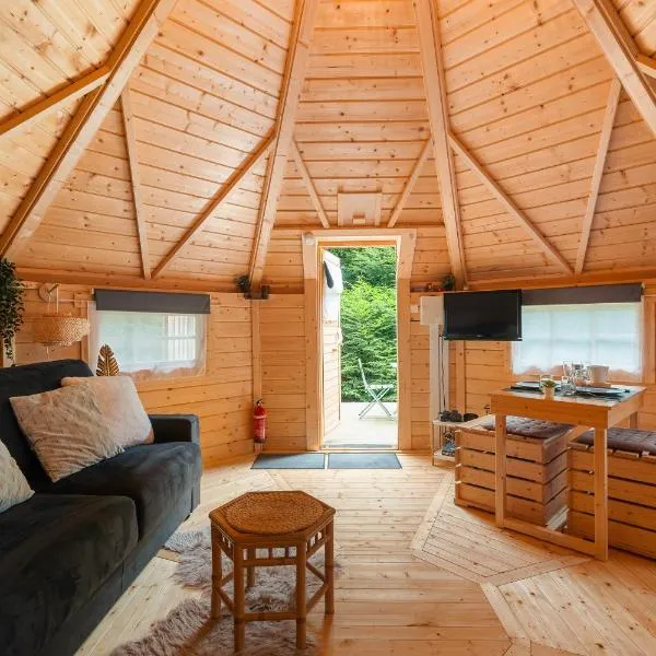 Gite Petite Chaumière-La Corne d'Or, hotel a Plurien