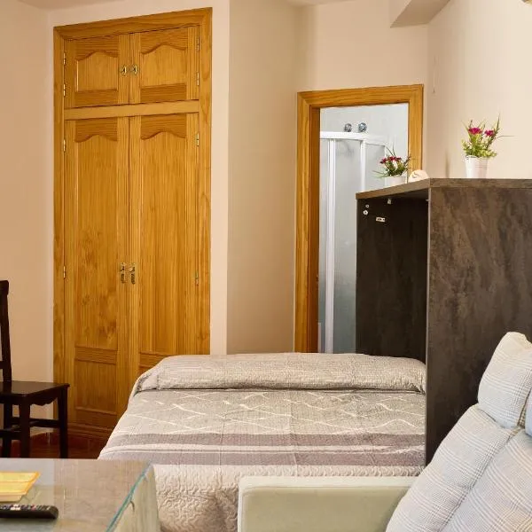 Estudio La Cruz-Zuheros, hotel din Zuheros