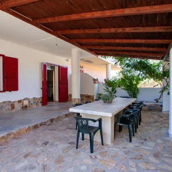 Casa delle Mimose, hotel in Orosei