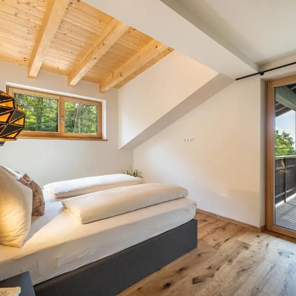 Wiesgut Ferienwohnung Golden, hotel en Tesimo