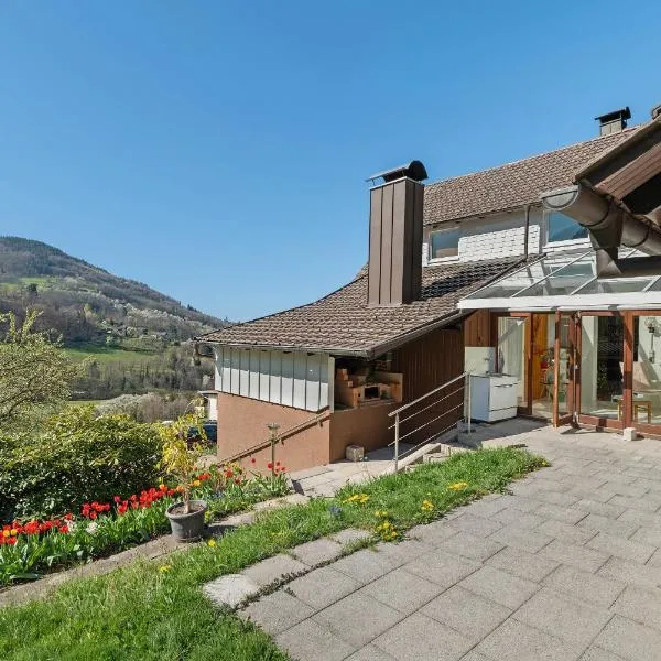 Ferienwohnung Gabriele, hotel v mestu Lauf