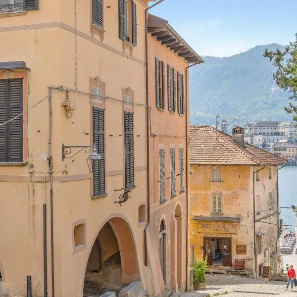 Antro Di Circe - Orta Centro, hotel em Orta San Giulio