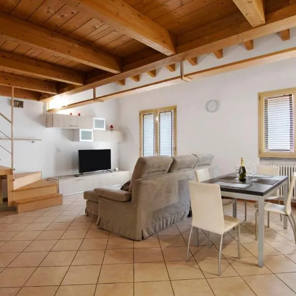 Casa Zia Dani, hotelli kohteessa Piantedo