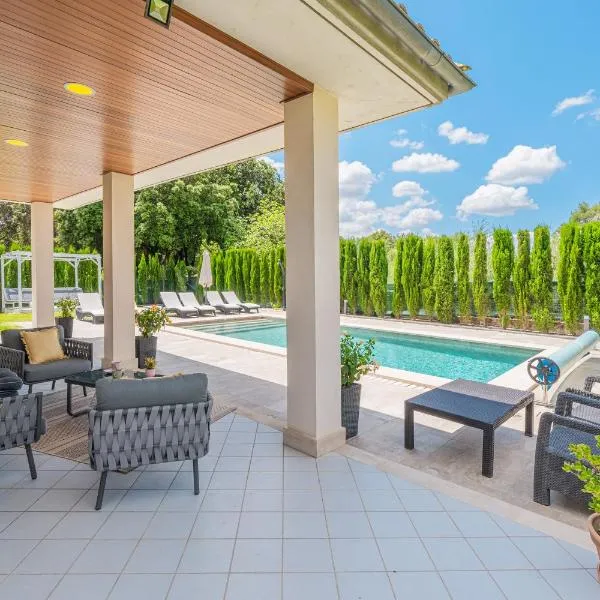 Villa Sa Olivera, hotel u gradu Crestatx