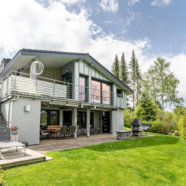 Ferienwohnung Eulennest, hotel di Schramberg