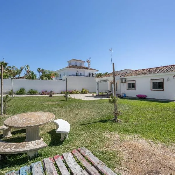 Chalet Novo Sancti Petri Surf, Hotel in Chiclana de la Frontera