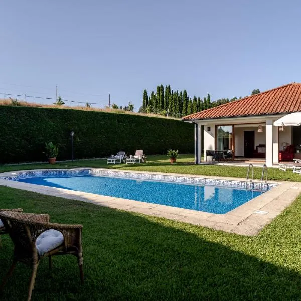 Quinta do Outeirinho - Villa Deluxe, hotel in Celorico de Basto