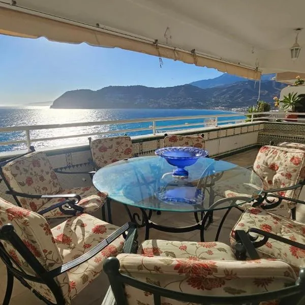 Apartamento Las Terrazas, hotel in La Herradura
