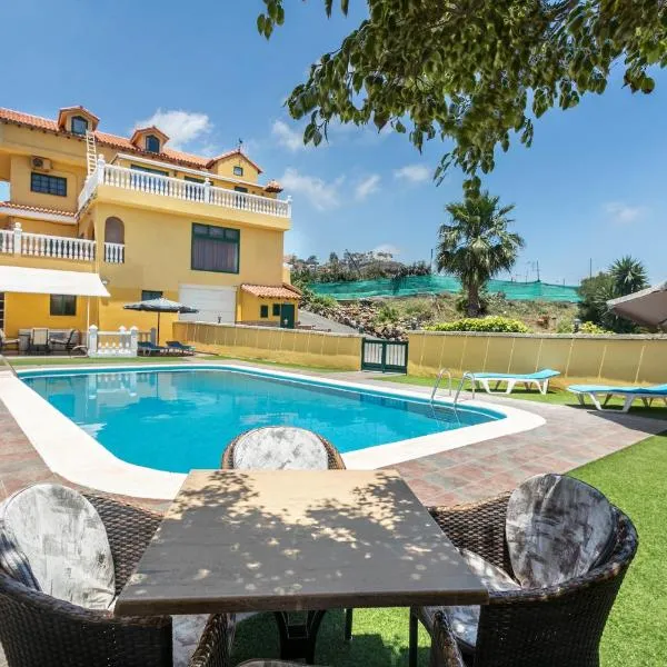 Buhardilla Armonia Rural, hotel in Granadilla de Abona