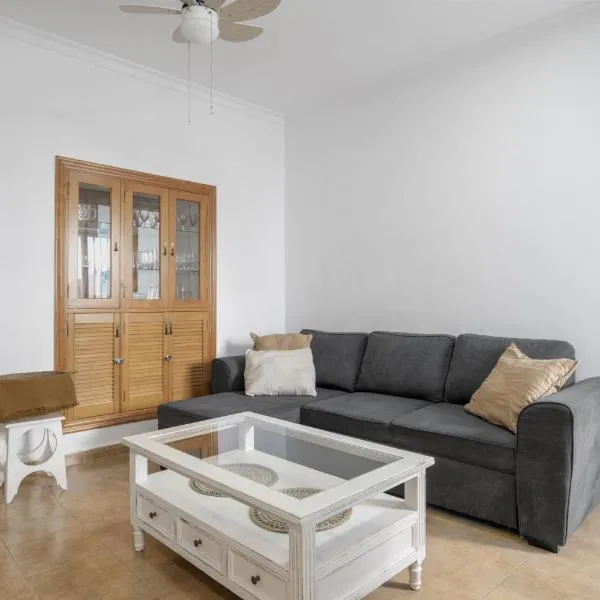 Casa Buganvilla, hotel in Barbate