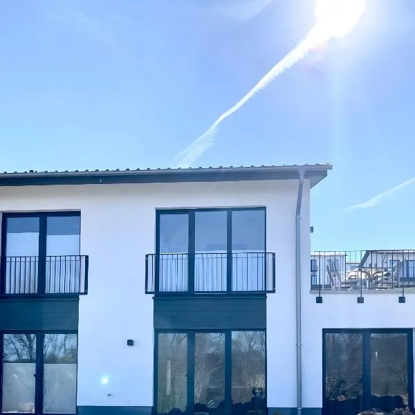 Ferienhaus Mena, Hotel in Heringhausen