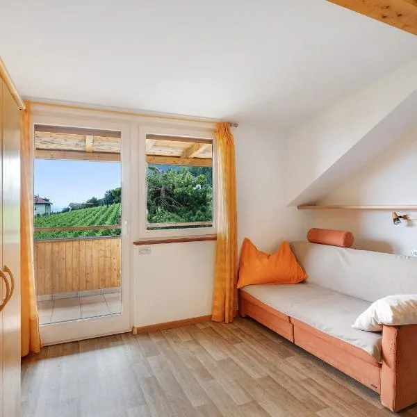 Harmony Apt 1, khách sạn ở Appiano sulla Strada del Vino