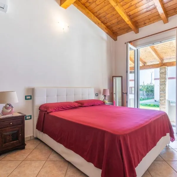 Casa Vacanza Ghisu, hotel in SantʼAnna Arresi