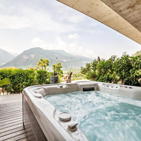 Langstein Wohnung Sonnenblume, hotel v destinaci Coldrano