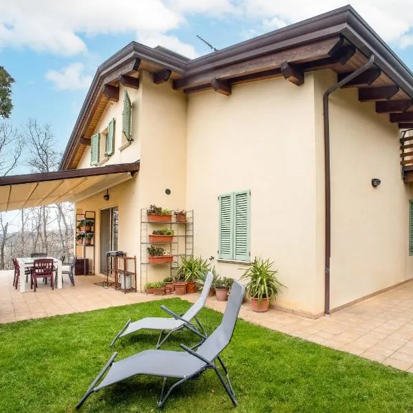 Casavacanzelemore - Casa Zara, hotel din Valfabbrica