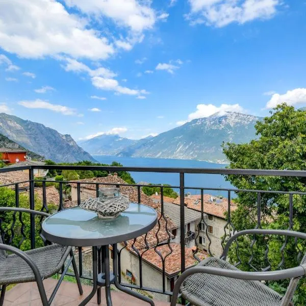 casa doss, hotel v destinaci Tremosine Sul Garda