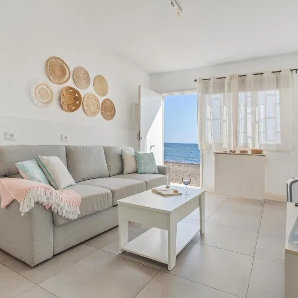 Viesnīca La Casita De La Playa pilsētā Puerto de las Lajas