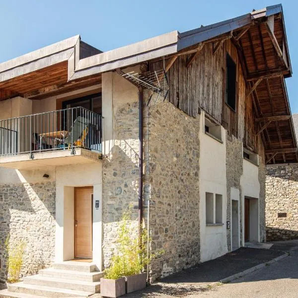 Chez Flo - clim parking - clg, viešbutis mieste Saint-Pierre-dʼAlbigny