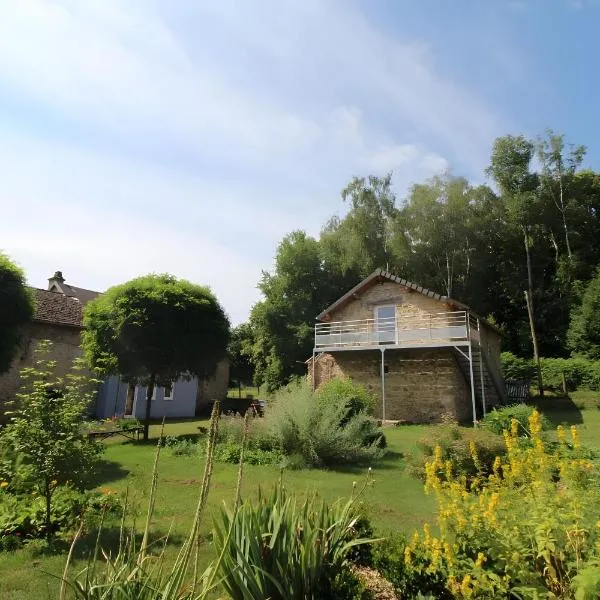 Les Jardins D'hélène、Bersac-sur-Rivalierのホテル