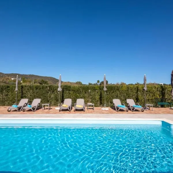 Villa Oliva Al, hotelli kohteessa Moncarapacho